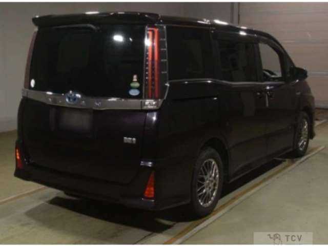 2017 Toyota Noah