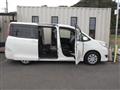 2017 Toyota Noah