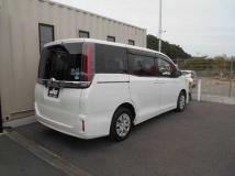 2017 Toyota Noah