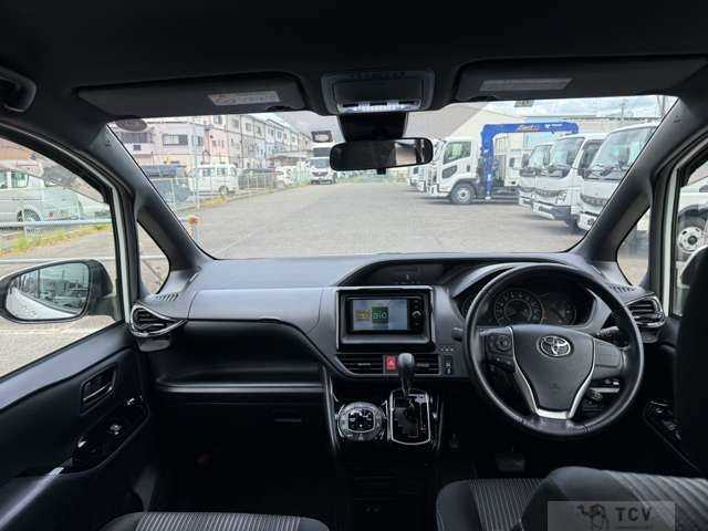 2017 Toyota Noah