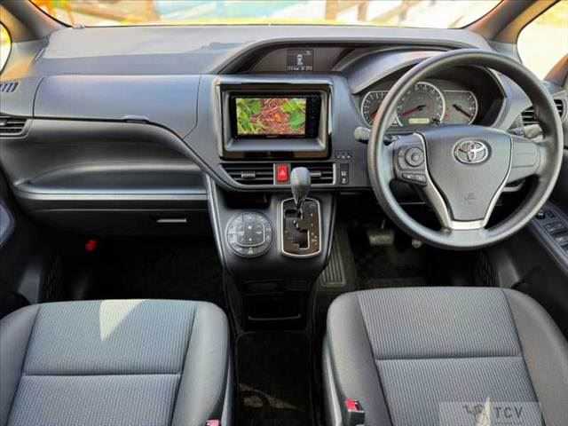 2017 Toyota Noah