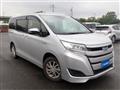 2017 Toyota Noah