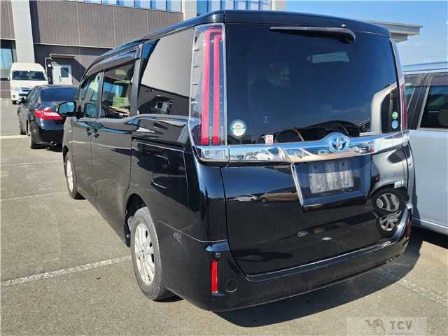 2017 Toyota Noah