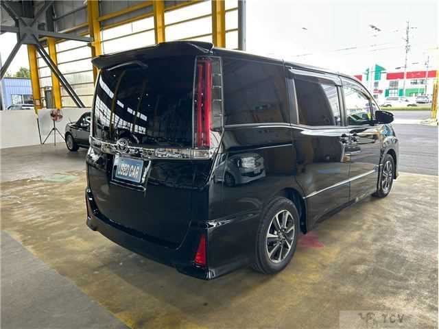 2017 Toyota Noah