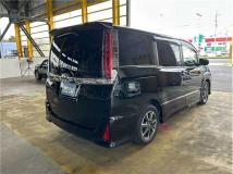 2017 Toyota Noah
