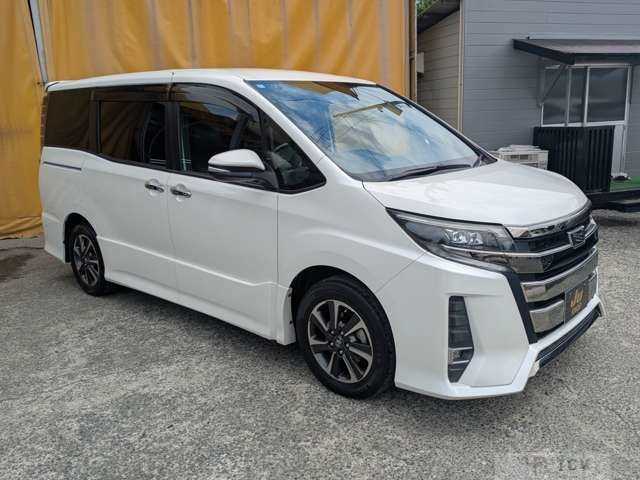 2018 Toyota Noah