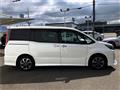 2018 Toyota Noah