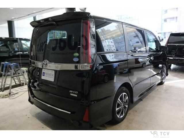 2018 Toyota Noah