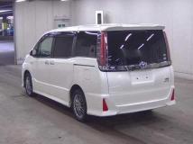 2018 Toyota Noah