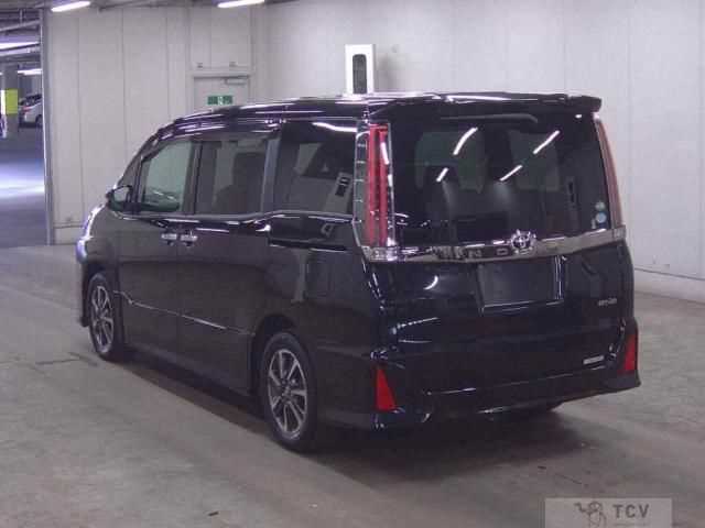 2018 Toyota Noah