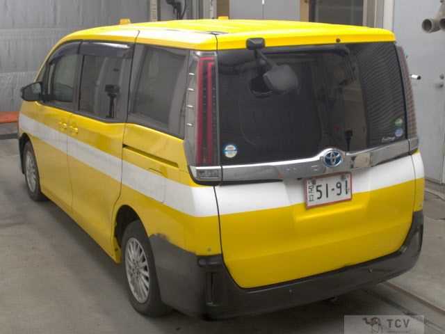 2019 Toyota Noah