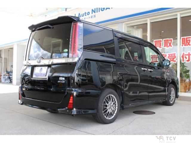 2019 Toyota Noah