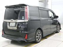 2019 Toyota Noah