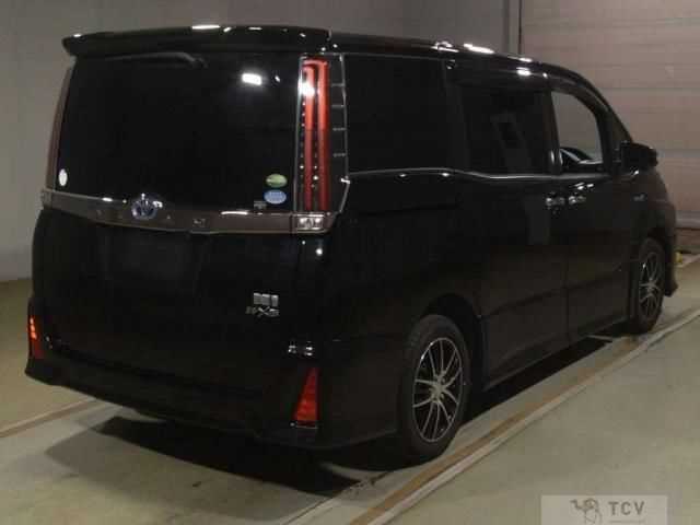 2019 Toyota Noah