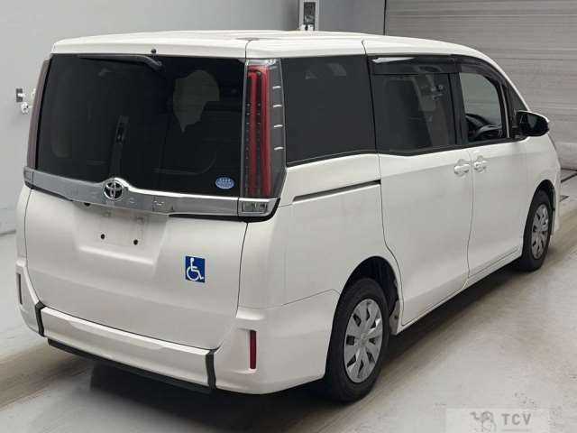 2019 Toyota Noah