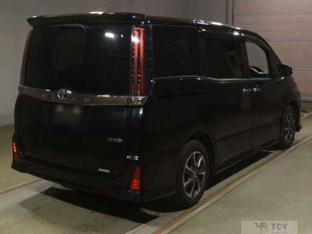 2020 Toyota Noah