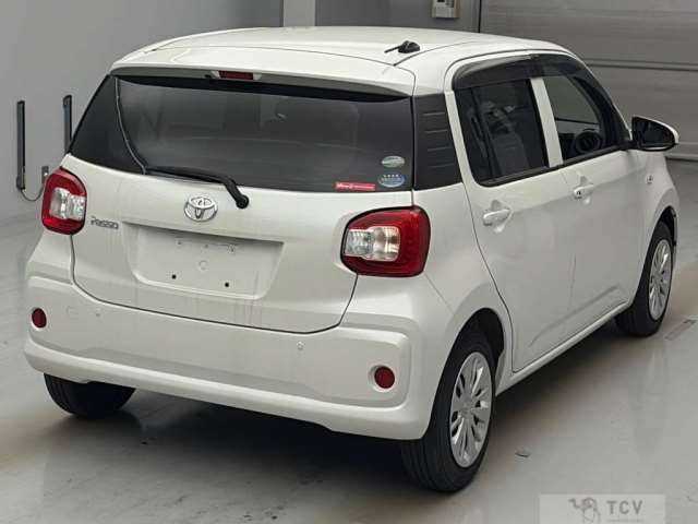 2017 Toyota Passo