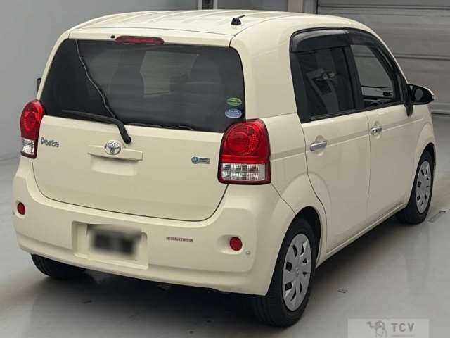 2013 Toyota Porte