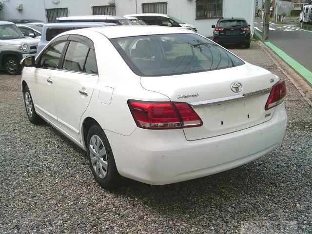 2017 Toyota Premio