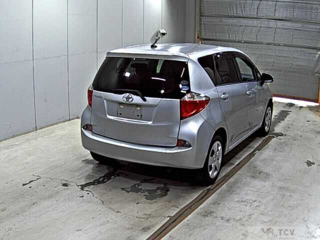 2012 Toyota Ractis