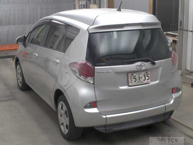 2015 Toyota Ractis