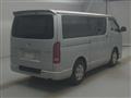 2007 Toyota Regiusace Van