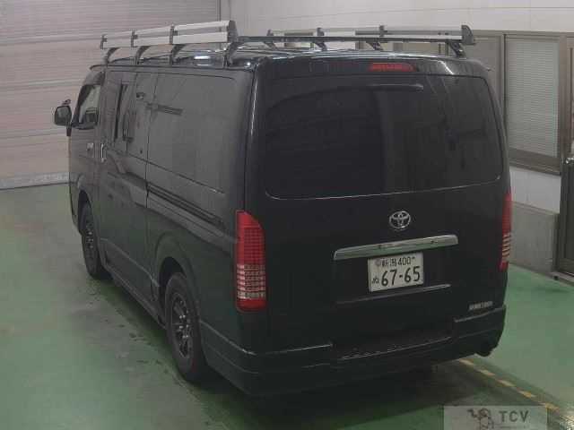 2012 Toyota Regiusace Van