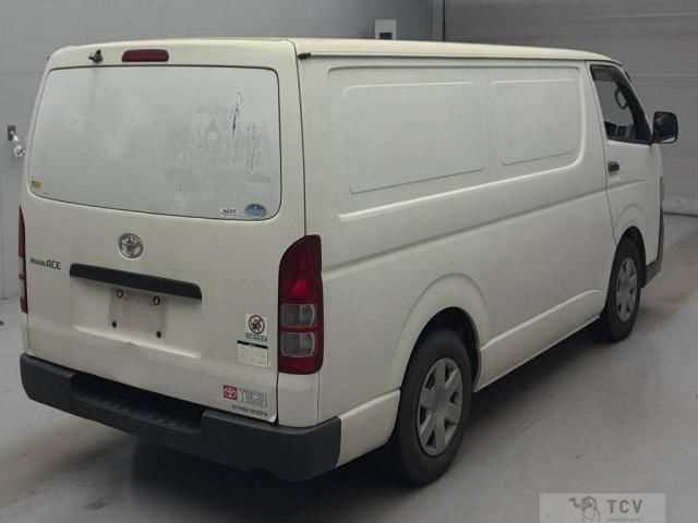 2012 Toyota Regiusace Van