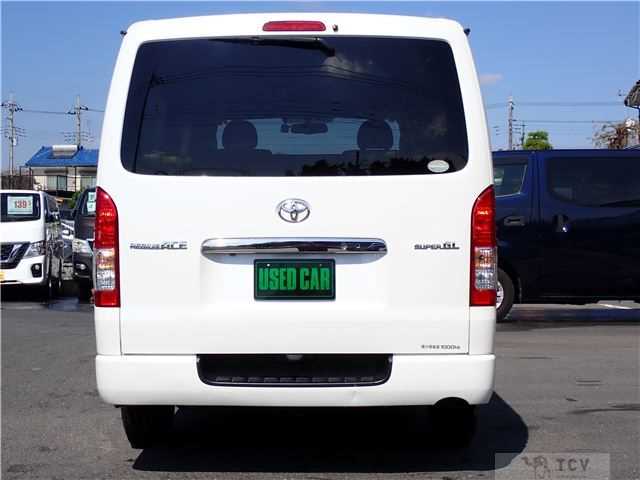 2014 Toyota Regiusace Van