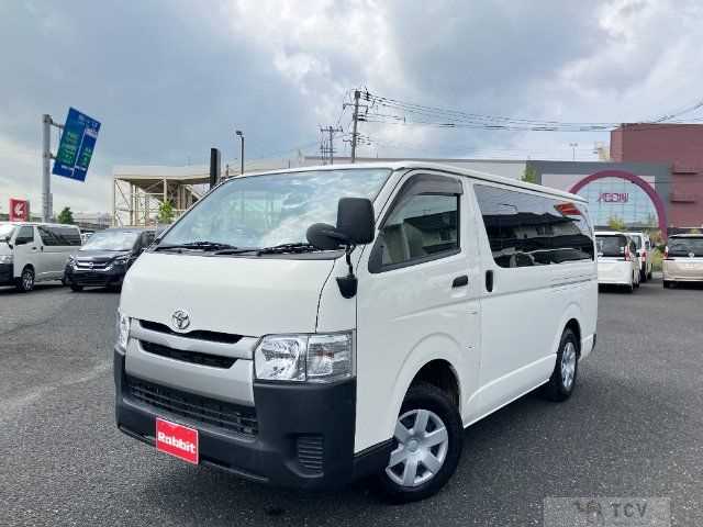 2015 Toyota Regiusace Van