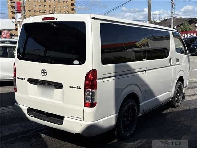 2015 Toyota Regiusace Van
