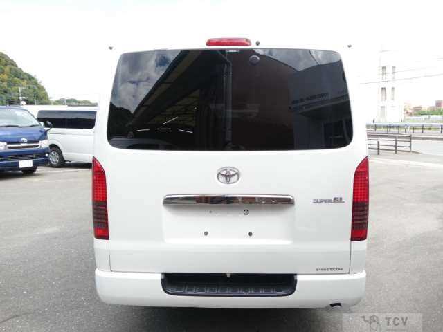 2015 Toyota Regiusace Van
