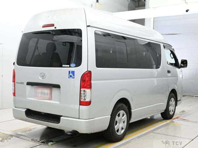 2016 Toyota Regiusace Van