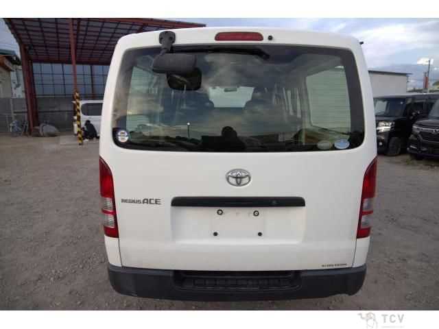 2017 Toyota Regiusace Van