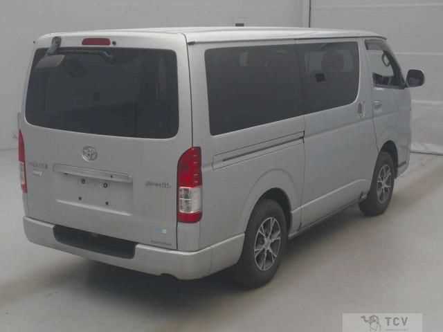 2017 Toyota Regiusace Van