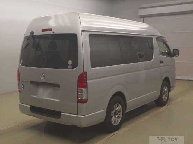2018 Toyota Regiusace Van