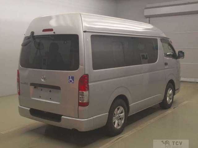 2018 Toyota Regiusace Van