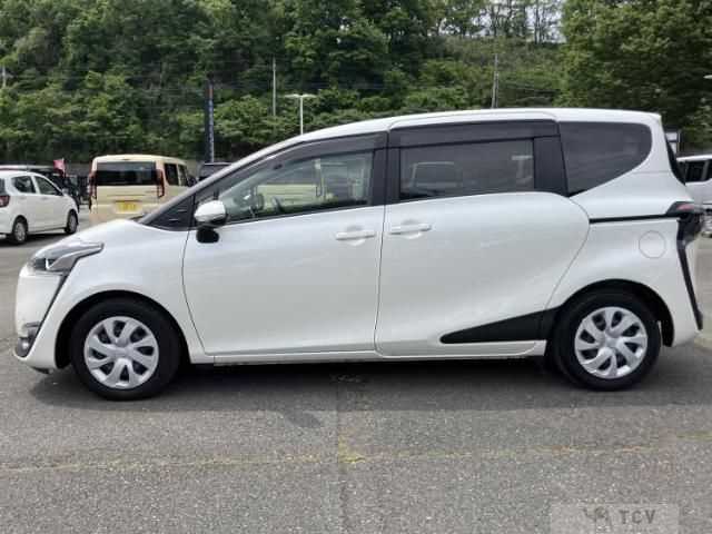 2017 Toyota Sienta