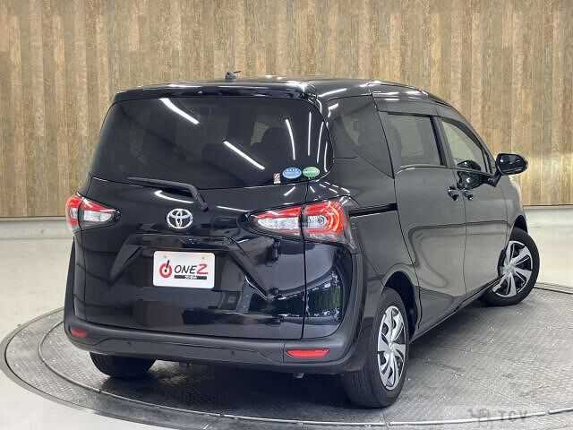 2019 Toyota Sienta