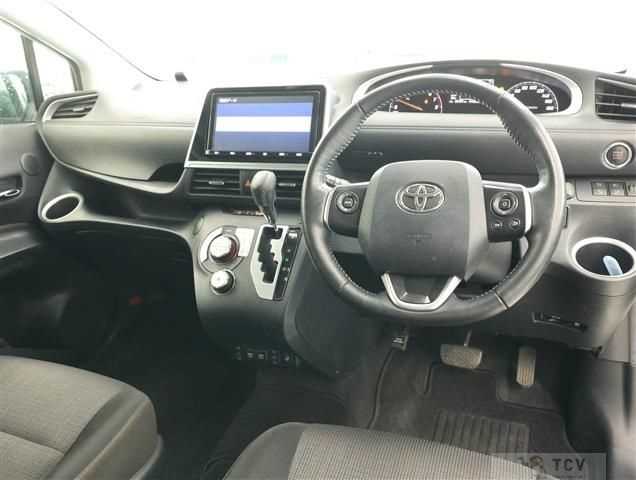 2020 Toyota Sienta