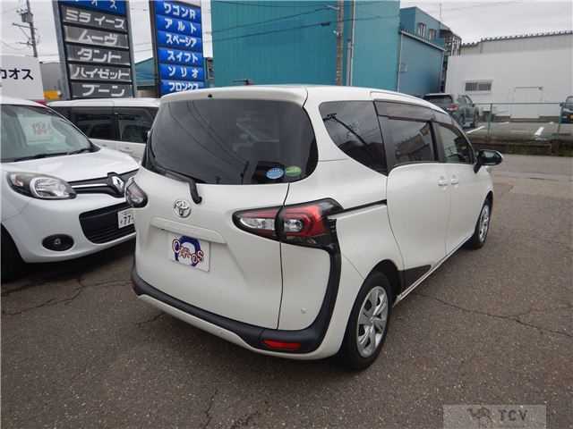 2020 Toyota Sienta
