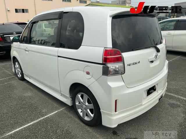 2013 Toyota SPADE