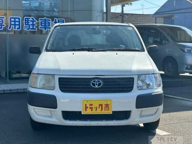 2006 Toyota Succeed Van