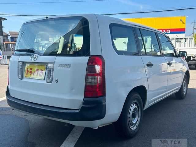 2006 Toyota Succeed Van
