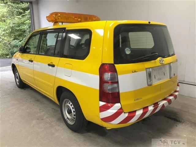 2013 Toyota Succeed Van