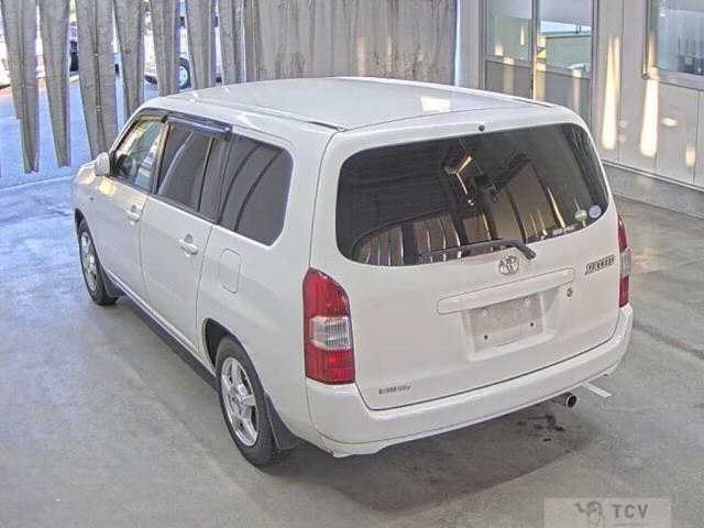 2017 Toyota Succeed Van
