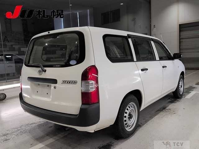 2018 Toyota Succeed Van