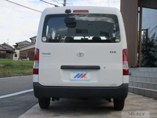 2010 Toyota Townace Van