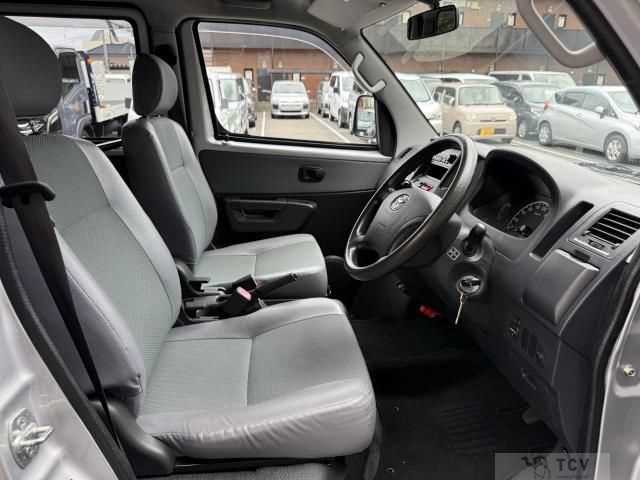 2016 Toyota Townace Van