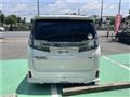2015 Toyota Vellfire